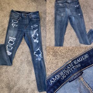 AE High Rise Distressed Jeggings